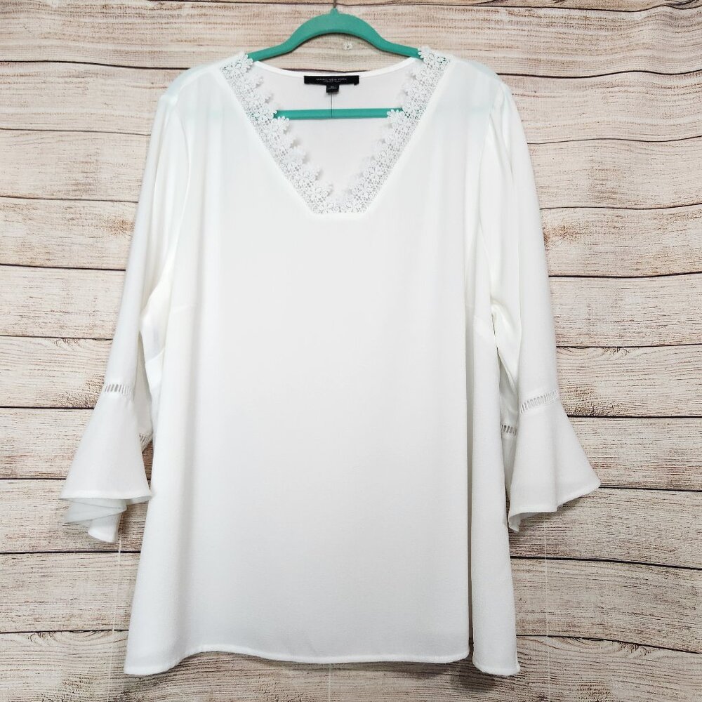 Marc New York Andrew Marc 3X White Lace Trim Blouse Long Sleeve Eyelet Bell New